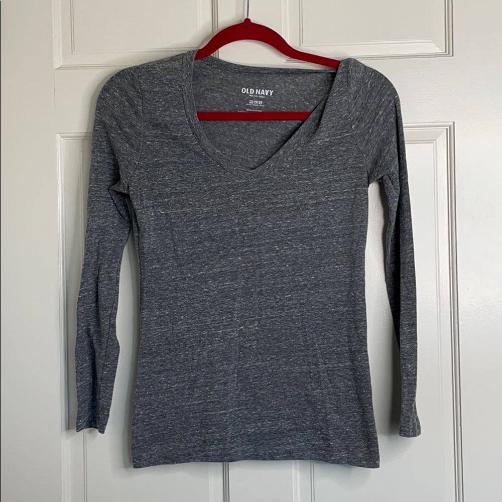 Heather’s Grey V-neck Longsleeve